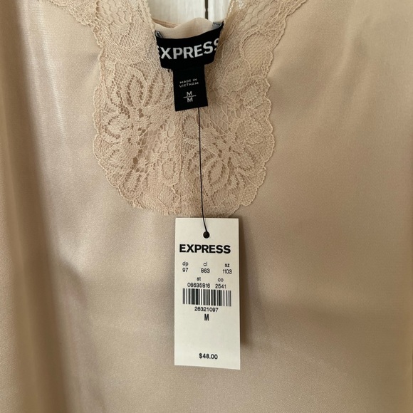 Express ivory cream silk lace camisole tank top spaghetti strap NWT US size M - Picture 4 of 4
